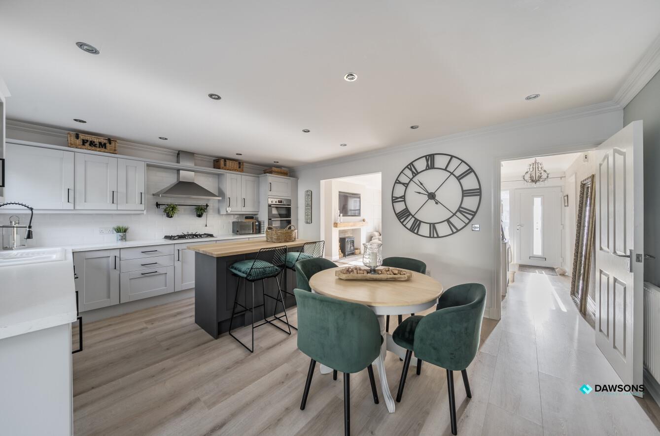 Gwscwm Park, Burry Port, SA16 0DX